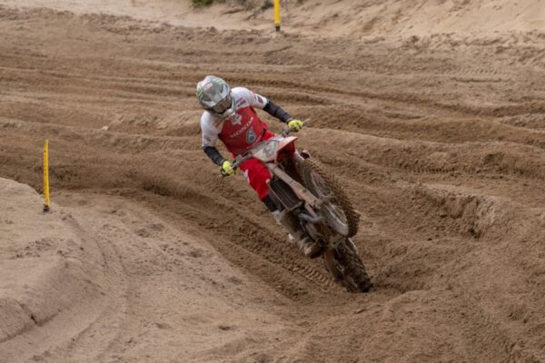 Herlings_Sardegna_©HondaRacing_@shotbybavo_DSC_4590-large