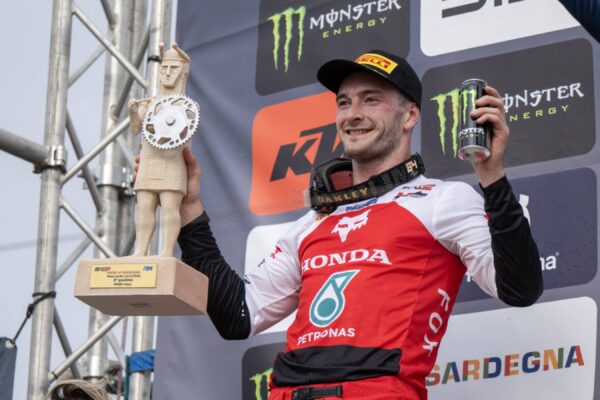 Herlings_Sardegna_©HondaRacing_@shotbybavo_DSC_5330-large