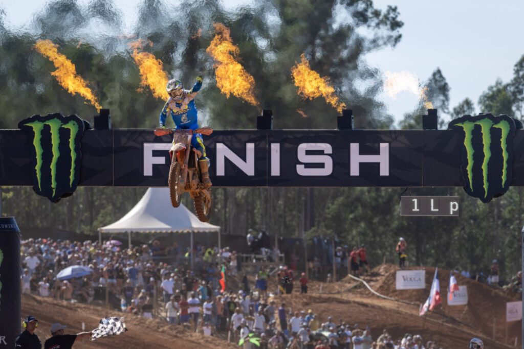Herlings_Portugal_©HondaRacing_@shotbybavo_DSC_4815-large