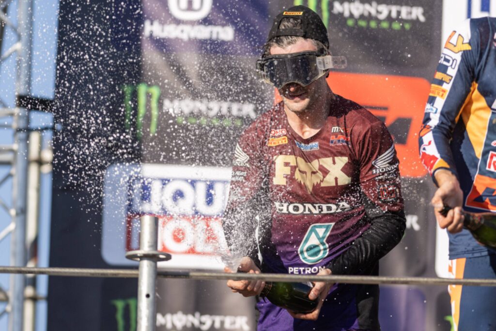 Herlings_SouthAfrica_©HondaRacing_@shotbybavo_DSC_0407-large