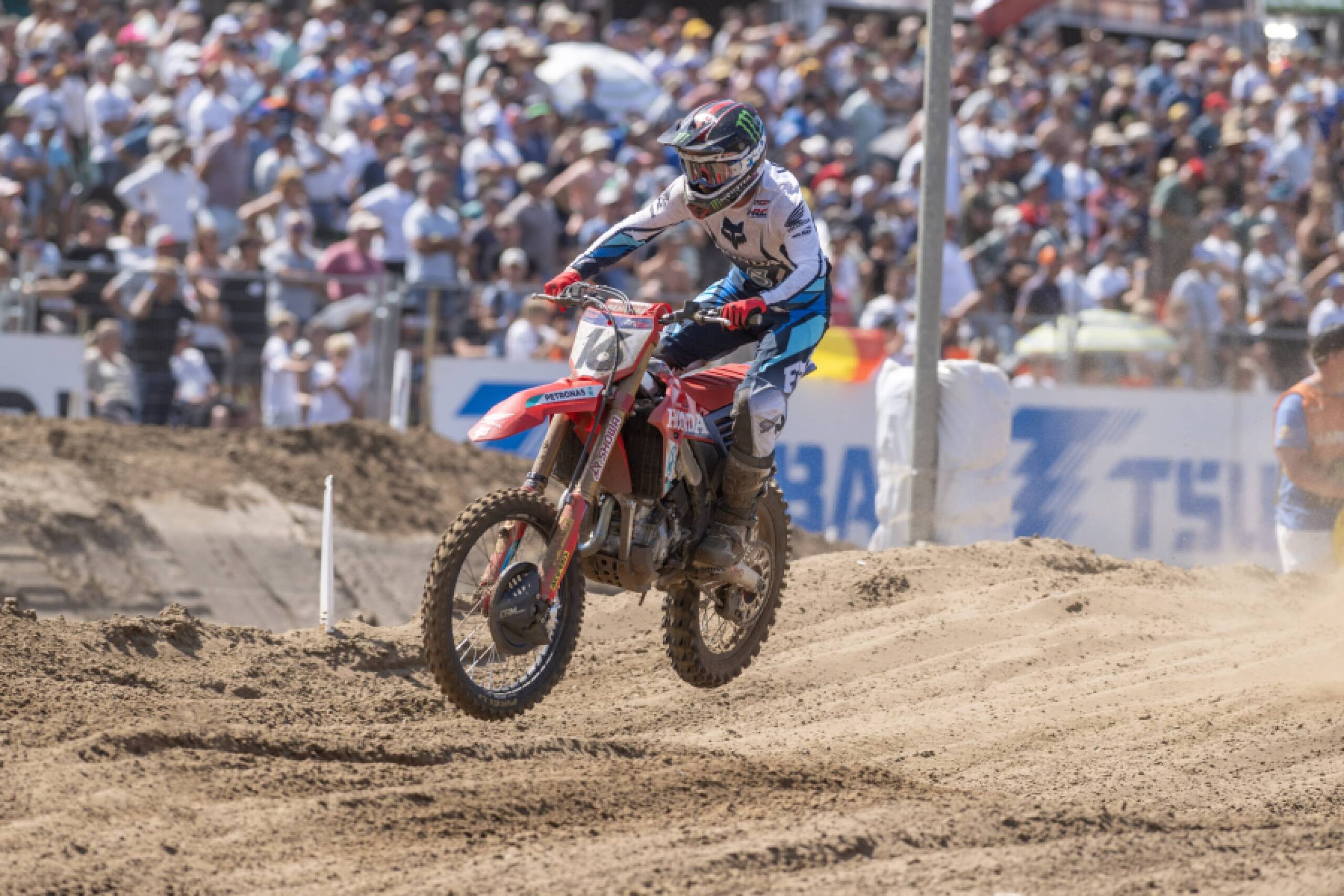 Vialle_Flanders_©HondaRacing_@shotbybavo_DSC_8401-large